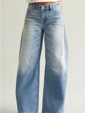 Light Wash Wide Leg Baggy Jeans